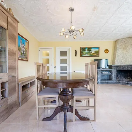Homeholidaysrentals Dona - Costa Barcelona Pineda de Mar